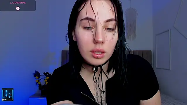 Snapshot of Shiraazsh_ chatting on 05.01.26 Shiraazsh online show from 05.01.26