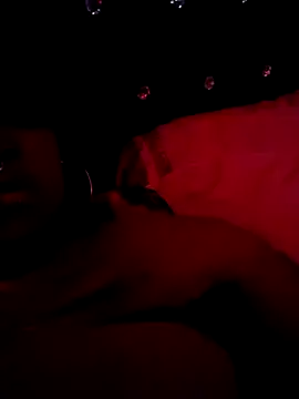 Snapshot of Elmolanay chatting on 04.15.26 Elmolanay online show from 04.15.26