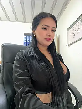 Sara fun online show from 02.14.25