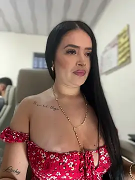 Sara fun online show from 03.15.25