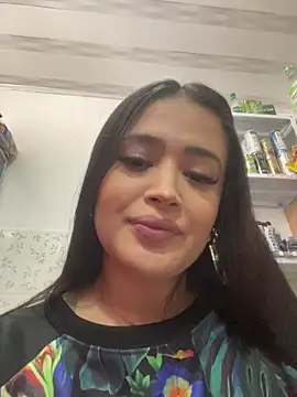 Sara fun online show from 09.16.25