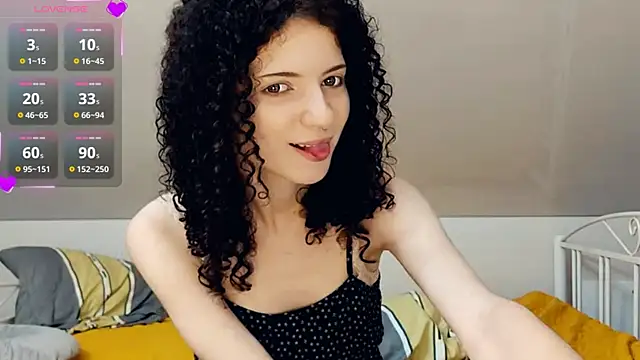 CinnamonCurl online show from 07.10.26