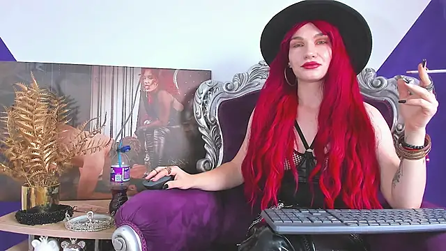 Snapshot of MistressKasandra chatting on 05.21.26 MistressKasandra online show from 05.21.26