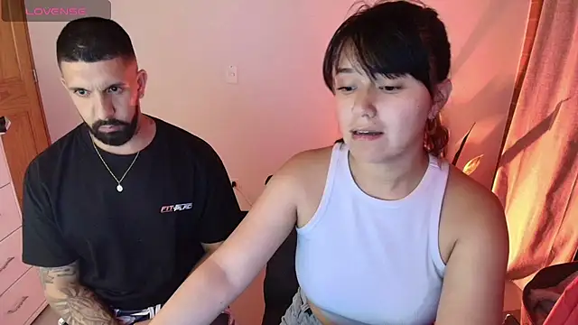 Snapshot of Alyssa_and_DAngelo chatting on 04.30.26 Alyssa and DAngelo online show from 04.30.26
