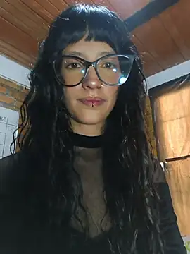 Friends with benefitsss online show from 05.17.26