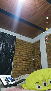 Friends with benefitsss online show from 05.18.26