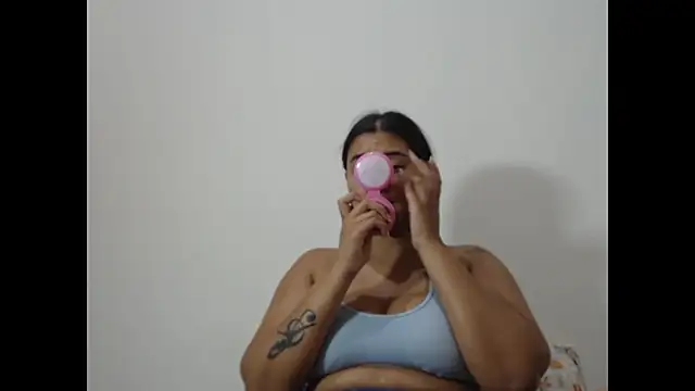 zaphiro skye online show from 06.19.26