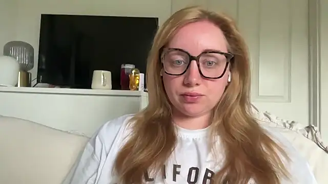 arielsweetieee online show from 06.06.26