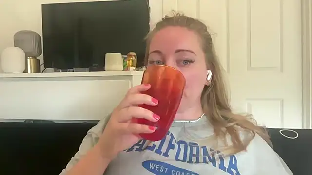 arielsweetieee online show from 07.05.26