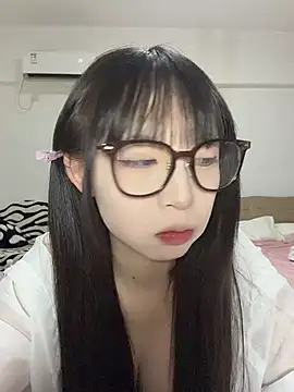 Snapshot of nide-baby chatting on 08.02.26 nide-baby online show from 08.02.26