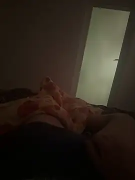 Snapshot of Loryn29 chatting on 04.16.26 Loryn29 online show from 04.16.26