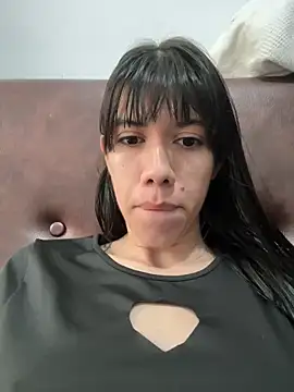 Snapshot of drea-an chatting on 04.19.26 drea-an online show from 04.19.26