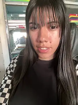 Snapshot of drea-an chatting on 05.08.26 drea-an online show from 05.08.26