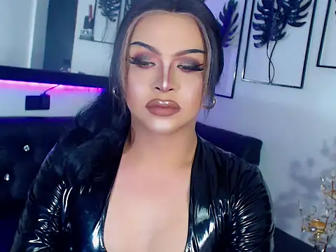 Snapshot of BigcockjasmineTs chatting on 05.22.26 BigcockjasmineTs online show from 05.22.26
