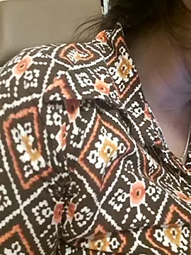 Rina Verma70 online show from 04.16.26