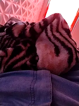 phzada22 online show from 04.16.26