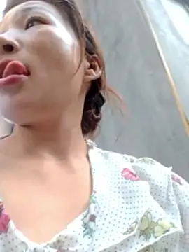 Snapshot of Tieuthu2 chatting on 06.05.26 Tieuthu2 online show from 06.05.26