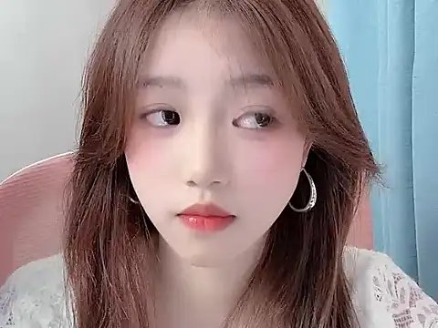 TwinXXbaby online show from 04.17.26