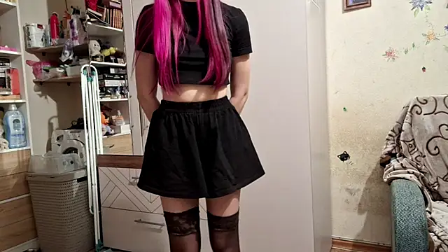 Snapshot of TattedSea chatting on 04.17.26 TattedSea online show from 04.17.26