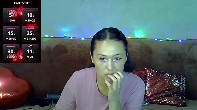 Snapshot of Margaret_Sweet_ chatting on 05.22.26 Margaret Sweet online show from 05.22.26