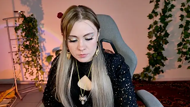 Kumiho 7777 online show from 04.20.26