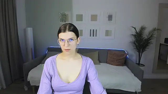 Snapshot of AnnaThorne chatting on 05.12.26 AnnaThorne online show from 05.12.26