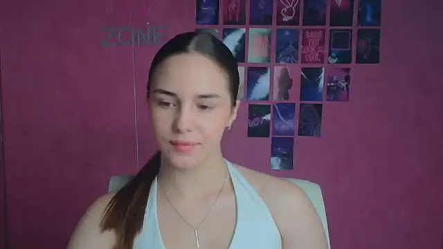 Snapshot of Kyara_ra chatting on 06.22.26 Kyara ra online show from 06.22.26