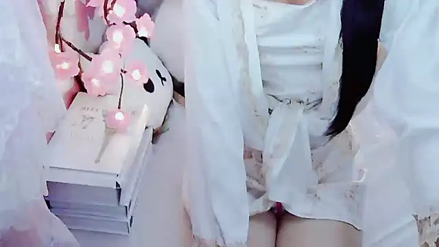 Snapshot of SexyBona chatting on 05.28.26 SexyBona online show from 05.28.26
