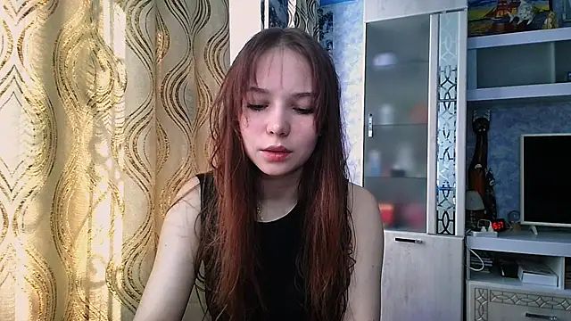 Snapshot of Princess_Mira chatting on 06.14.26 Princess Mira online show from 06.14.26