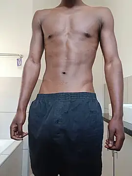 Snapshot of Darkskinned20 chatting on 05.27.26 Darkskinned20 online show from 05.27.26