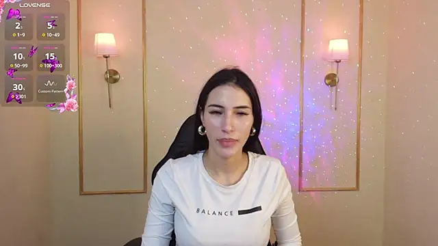 Snapshot of ashleyy__fox chatting on 04.28.26 ashleyy fox online show from 04.28.26