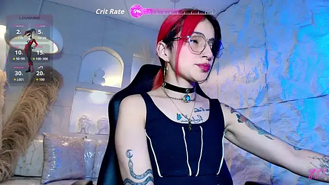 Moon Red r online show from 05.01.26