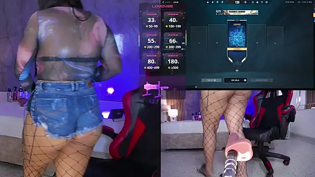 Snapshot of LuciaReid chatting on 05.06.26 LuciaReid online show from 05.06.26