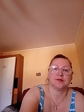 Snapshot of I_amVeronicle chatting on 06.10.26 I amVeronicle online show from 06.10.26
