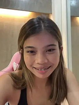 Snapshot of sweety_katexx chatting on 06.13.26 sweety katexx online show from 06.13.26