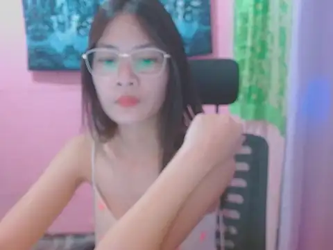Snapshot of Sweetsexylady19 chatting on 06.12.26 Sweetsexylady19 online show from 06.12.26