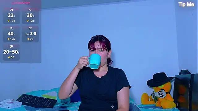 Evaa 02 online show from 05.22.26