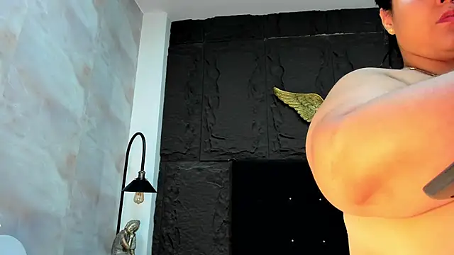 MillaGrey online show from 05.12.26