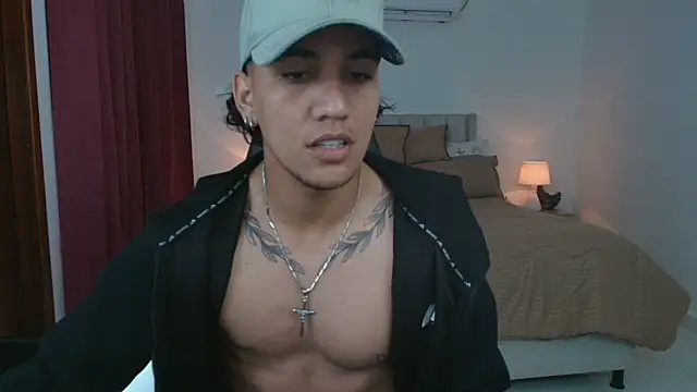 Snapshot of Mrbig_maximo chatting on 06.16.26 Mrbig maximo online show from 06.16.26