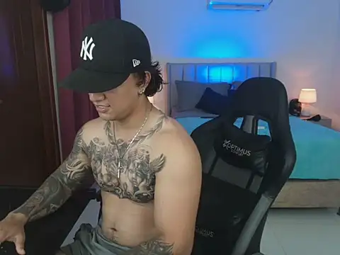 Snapshot of Mrbig_maximo chatting on 07.23.26 Mrbig maximo online show from 07.23.26