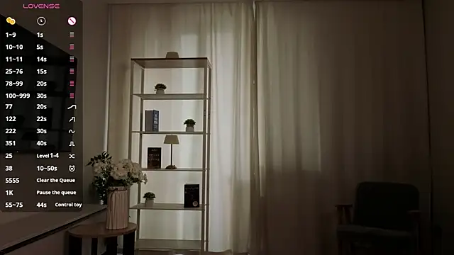 NadiaFabroquez online show from 04.20.26