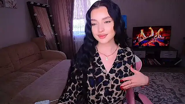 yoursLina online show from 06.01.26