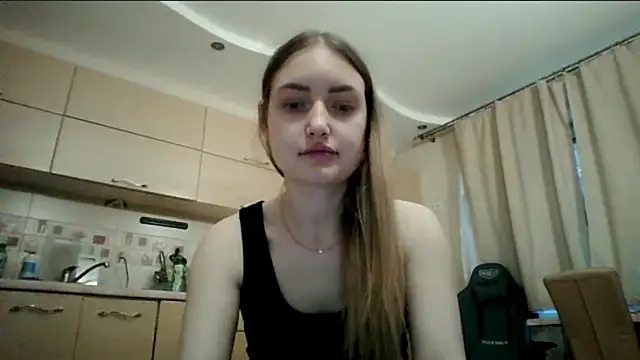 Snapshot of Lisanta chatting on 05.12.26 Lisanta online show from 05.12.26