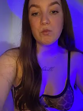 kisaaaaaa online show from 04.25.26