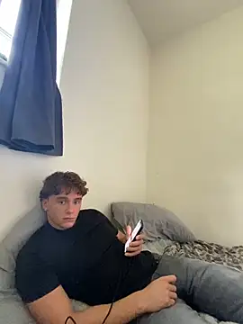 Snapshot of SofiaNLukaBabe chatting on 06.16.26 SofiaNLukaBabe online show from 06.16.26