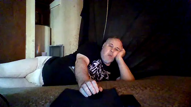 Snapshot of Nightshade1195 chatting on 05.25.26 Nightshade1195 online show from 05.25.26