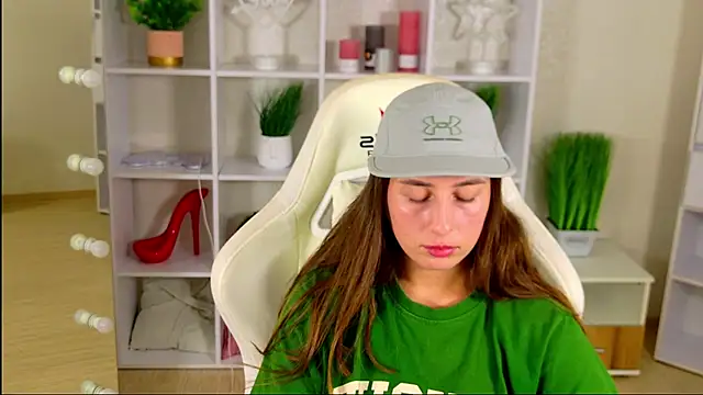NadinnL online show from 07.07.26