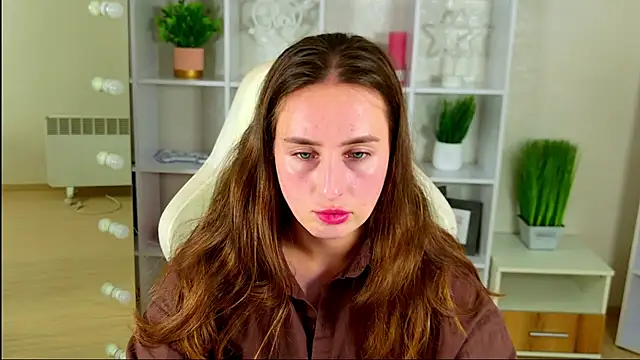 NadinnL online show from 07.14.26