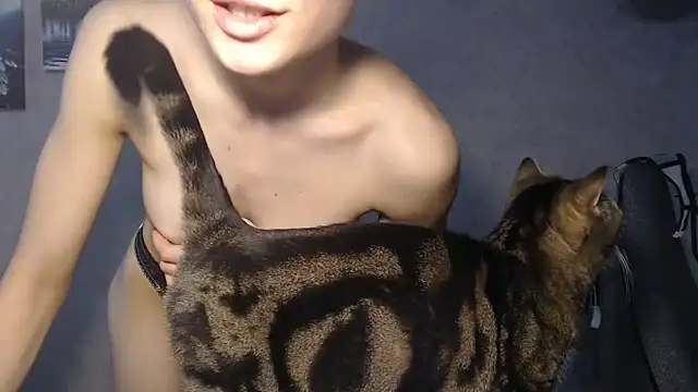 Snapshot of EveLiaka chatting on 05.15.26 EveLiaka online show from 05.15.26