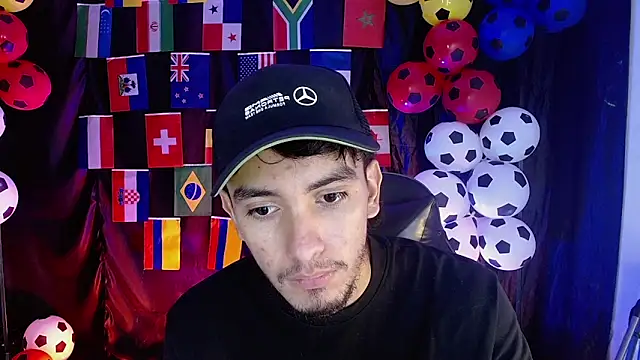 Snapshot of dante_18cm_ chatting on 06.27.26 dante 18cm online show from 06.27.26
